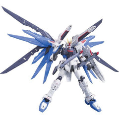 Bandai RG #05 SEED ZGMF-X10A Freedom Gundam 1/144 Scale Model Kit