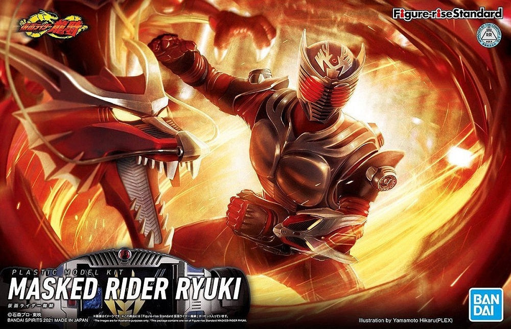 Kamen Rider Ryuki is the 11th entry in Bandai's project to make all the main characters of the Heisei-era Kamen Riders into plastic model kits! The silver parts of his outfit are made with an extra finish, and the opening of his head slit is made with ultra-thin molding. The compound eye under the slit is a clear red part, with his characteristic mask thoroughly reproduced. Five PET advent cards are included; the upper part of the drag visor slides forward so you can load an advent card. A handle for the ca