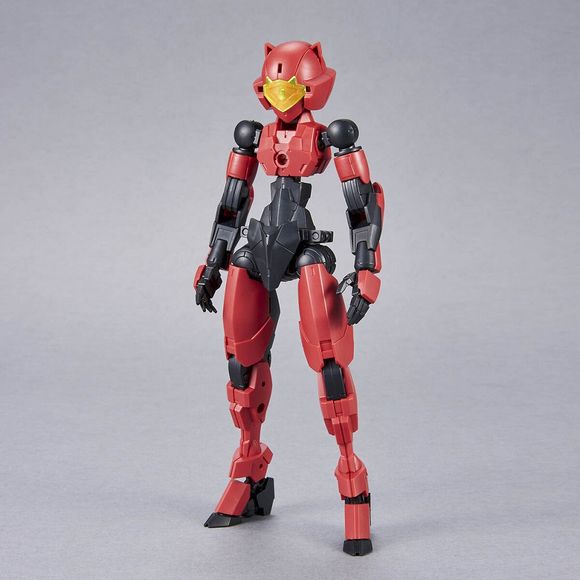 The new female version of Bandai's 30 Minute Missions Spinatio is now available in a commando specification! This all-in-one item combines armor and weapon parts in addition to the main figure; while taking full advantage of the range of mobility, there's no pinching during assembly. Various weapons such as a chain gun, combat knife, and shield are included, and a common 3mm joint structure allows you to combine existing 30MM items with this kit.