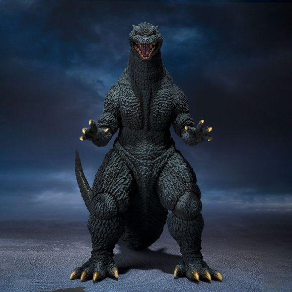 The Big G is back! As seen in 2004's "Godzilla Final Wars," Godzilla himself returns to Bandai's "S.H.MonsterArts" action-figure series! Yuji Sakai, the leading sculptor in Godzilla modeling, produced the prototype, faithfully reproducing the iconic kaiju's texture and form, down to his eyes, fangs, and the pale color of his dorsal fins