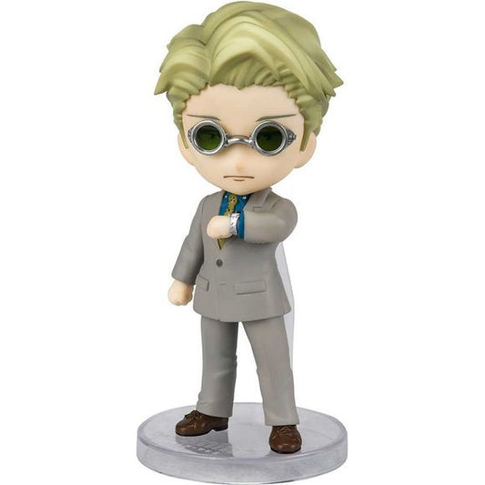 Your favorite characters, stylized and squashed down to adorable palm-sized proportions with lifelike eyes and simple pose-ability. Kento Nanami from "Jujutsu Kaisen" joins Figuarts mini!
