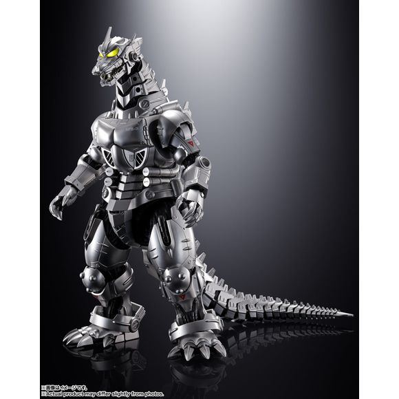 The mighty Type-3 Kiryu from the 2002 film "Godzilla Against Mechagodzilla" joins the Soul of Chogokin series! Overseen by mechanical designer Shinji Nishikawa, based on a through investigation of all available reference materials, it features faithful proportions and even an illuminating chest and head to put you right in the midst of the action! The chest changes colors to replicate the Absolute Zero attack, and the backpack unit is detachable. The stand is designed to resemble a hangar, and optional dama