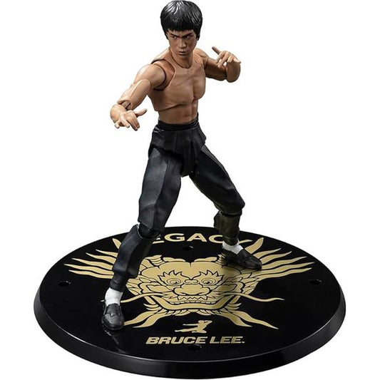 Re-appearing with a newly designed pedestal part, on the 50th anniversary of Bruce Lee's death!

A new specification with a special design pedestal added to the definitive Bruce Lee action figure with a variety of expression parts and weapon parts such as nunchucks!

Comes with a special pedestal with a design for 50 years after Bruce Lee's death.

[set content]
・Body
・Replacement wrist left 4 types right 5 types
・3 types of replacement facial parts
・Nunchucks
・2 types of clubs (long and short)
・Special des