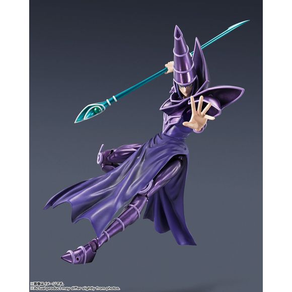 PRE-ORDER: Expected to ship in April of 2025

The legendary monster "Dark Magician"" from 'Yu-Gi-Oh! Duel Monsters' is joining the S.H.MonsterArts series! [Set Contents] Main body, 4 types of interchangeable wrist parts (left and right), 2 types of interchangeable facial parts, Interchangeable hair parts, Magician's Rod, ""Black Magic"" effect parts, Full set of black magic circle effect parts, Full set of dedicated pedestal