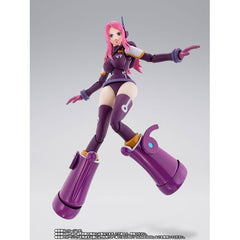 From the TV anime ONE PIECE comes an action figure of Jewelry Bonnie in her future clothes as part of the MONKEY.D.LUFFY action figure series S.H.Figuarts! In addition to the overwhelming mobility of the figure, it comes with 3 different facial expressions and 3 different wrist parts for each side, as well as a pizza that allows you to recreate the Big Eater Jewelry Bonnie.