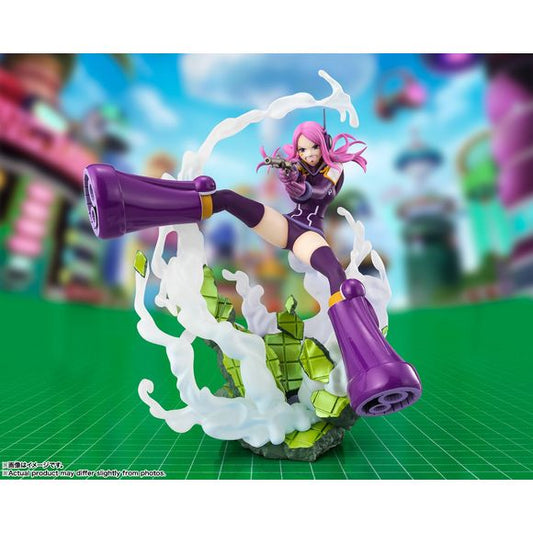 PRE-ORDER: Expected to ship in February of 2026

Jewelry Bonney from the Egghead arc of "One Piece" joins the "Figuarts ZERO" display figure series from Bandai! She wears the future outfit that she wore on Egghead Island, and is seen at the moment where she unleashes her devastating "Near-Death Experience (NDEE)" attack!