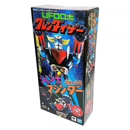 The "Jumbo Machinder" is revived as part of the 50th anniversary celebration of "UFO ROBOT GRENDIZER." Standing at an impressive height of approximately 600mm, this figure features a "Dizer Punch" firing mechanism on both arms. The "Harkens" on its shoulders can be combined to form the "Double Harken" special weapon for the figure to hold. It also includes the enhanced weapon "Great Battle Weapon ZZ-2 Super-Rapid-Fire Missile," and missiles equipped on the arms and legs can be fired. 23.62 inches (60cm) tal