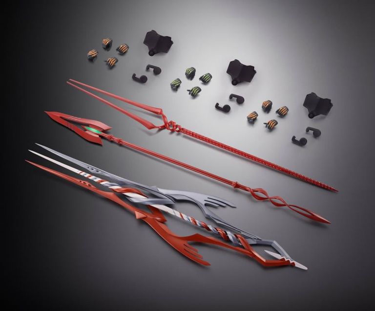 To commemorate the 30th anniversary of the "Evangelion" series, this set from the Metal Build Evangelion series, which includes the Three Spears, exchangeable hand parts, and joint parts, is now available.

The Spear of Gaius, Spear of Cassius, and Spear of Longinus are included with 30th anniversary special-edition products. This item features coloring that gives three Spears a more solid appearance, which differs from the versions included in 30th anniversary special-edition products. Also included are le