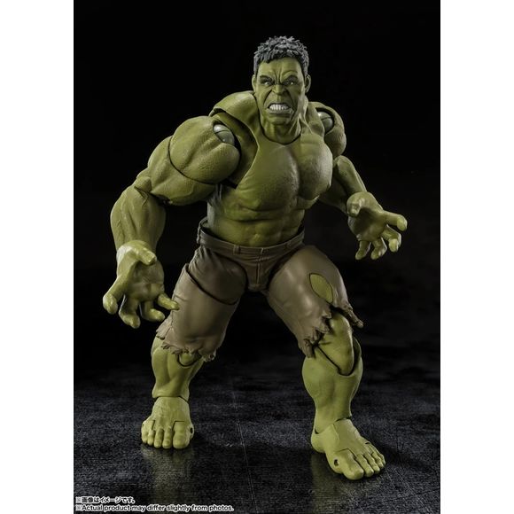 Hulk. SMASH!

Smashing his way once more to star in the S.H.Figuarts line is none other than the unstoppable Hulk! Inspired by Mark Ruffalo's portrayal in the smash hit film Spider-Man: Brand New Day, this mild-mannered scientist has to once more embrace his inner rage and unleash The Hulk against dangerous new enemies that threaten his way of life.

Designed with S.H.Figuart's trademark articulation and expertly painted with bold coloring and detail, now you can re-enact your favorite moments from the film