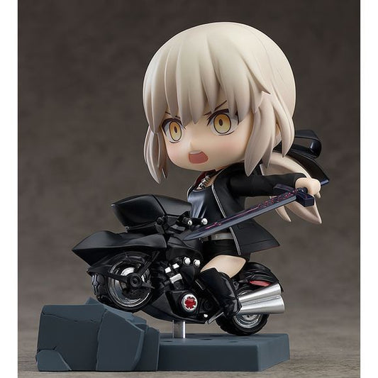 From the popular smartphone game "Fate/Grand Order" comes a Nendoroid of the Saber-class servant Altria Pendragon (Alter) from "Singularity Subspecies I: Malignant Quarantined Demonic Realm: Shinjuku Phantom Incident" in her casual outfit! This version is a set of Nendoroid Saber/Altria Pendragon (Alter) Shinjuku Ver. and additional optional parts including her Cuirassier Noir motorbike.

She comes with a standard expression, a shouting expression and a blushing expression as though saying her "H-How long h
