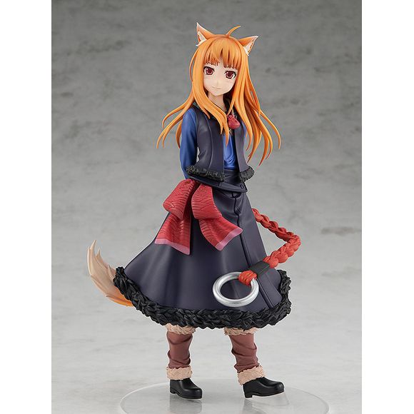 "I wish to travel with you. May I?"

From "Spice and Wolf" comes a POP UP PARADE figure of Holo based on the front cover illustration from the first volume of the light novel!