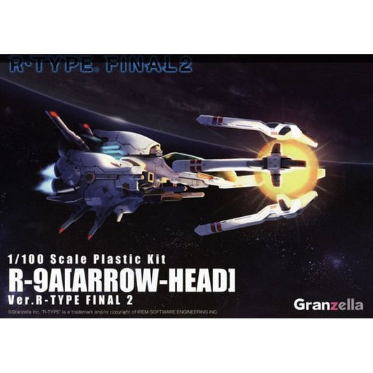The iconic side-scrolling shooting game "R-Type" debuted in 1987; the sixth game in the series, "R-Type Final 2," was released in 2021. This model kit assembles into an accurately detailed replica of the R-9A [Arrow Head] from the game! The parts are molded in color, so you can get a result close to that seen in the game just by assembling it; it's molded in great detail, too, down to the cockpit and the pilot. The mysterious life form Force is included too, and the display base features separate supports f