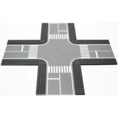 Optimal compatibility with 1/144 scale models, made of ABS.  This product is a painted finished product and can be used together with the separately sold Prezza PBG01-PBG06 diorama building series. You can easily reproduce city battle scenes by using the road in combination with the broken buildings.  Approximate size of intersection is 12cm (4.72") x 12cm (4.72").