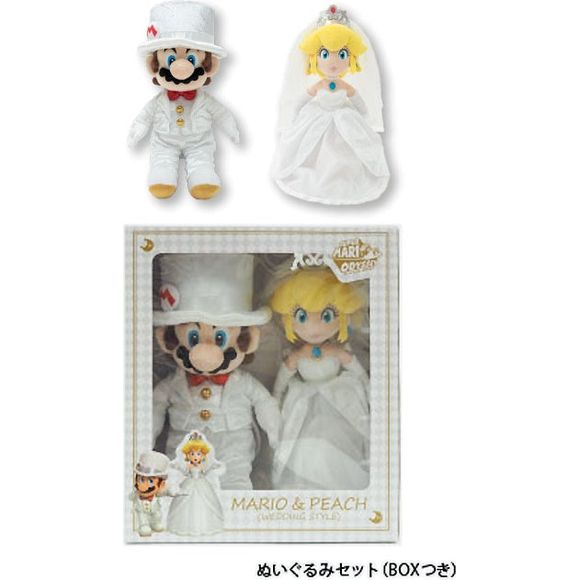 Mario and Princess Peach from "Super Mario Odyssey" dress up in their white wedding suit and dress for this special plush release from Sanei Boueki! Be sure to add this happy couple to your collection!

[Mario Size]: About 37cm (including hat)
[Peach Size]: About 38cm (including crown)


Note: Flowers are not included with this product.