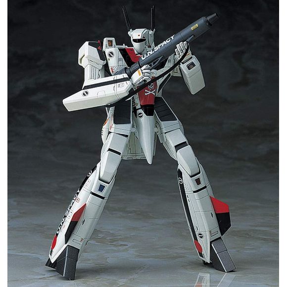 Hasegawa Macross VF-1 Battroid Valkyrie 1/72 Scale Model Kit | Galactic Toys & Collectibles