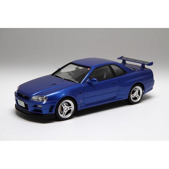 /24 ISD22 Skyline GT-R (BNR34) Kozo Hoshino

The Skyline GT-R (BNR34) driven by Kozo Hoshino from the Initial D series returns in this revived kit!

This assembly kit allows you to recreate the Skyline GT-R (BNR34) featured in the Initial D series. The Initial D series offers model kits that faithfully replicate the vehicles from the show.

Front wheels feature a steering mechanism, and the rear wheels can rotate.
Includes detailed disc brake parts.
Front grille mesh accurately reproduced with open gaps.
Re