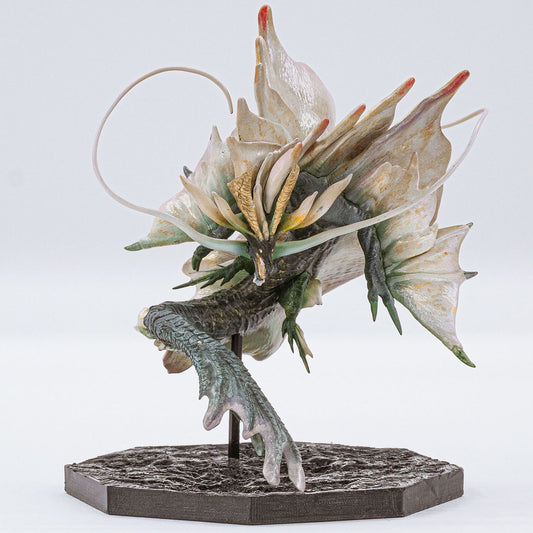 The Storm Dragon Amatsu helps Capcom debut their new "Monster Hunter" figure series! The CUBE series focuses on easy-to-collect prices and quality, with all the detail cultivated in their high-end models, featuring sculpting and coloring created by top artists! 

[Figure Size]: Approximately 5.4in x 5.2in x 5in, including base

Collect the rest of the set:
- Zinogre
- Malzeno
- Rathalos