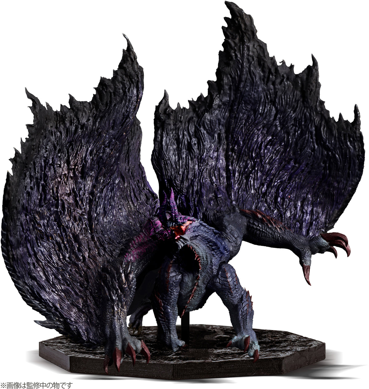 Capcom's "Figure Builder Cube" series focuses on easy-to-collect prices and quality, with all the detail cultivated in their high-end models, featuring sculpting and coloring created by top artists! 

[Figure Size]: Approximately 5.3in x 5in x 4.9, including base

Collect the rest of the set:
- Mizutsune
- Crimson Glow Valstrax
- Magnamalo