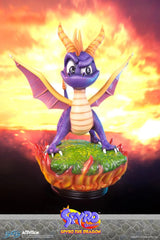 This statue has no edition number, and was a replacement and is in new and unopened condition. 

First 4 Figures is proud to present the highly anticipated Spyro the Dragon statue Regular Edition.

Spyro the Dragon was first introduced in 1998. He's known as a young, energetic purple dragon with huge horns and spikes that resemble a mohawk. Spyro is portrayed as mischievous and curious dragon with little regard for his own safety. Spyro is also known as being stubborn and has a somewhat cocky attitude but h