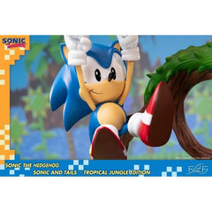 First 4 Figures: Sonic the Hedgehog – Sonic and Tails Tropical Jungle Edition (Sample)
