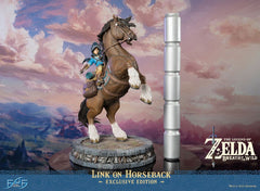 First 4 Figures The Legend of Zelda Breath of the Wild Link on Horseback Exclusive Edition 23" Resin Statue