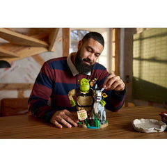 LEGO Shrek 72423 Shrek, Donkey & Puss in Boots Building Set