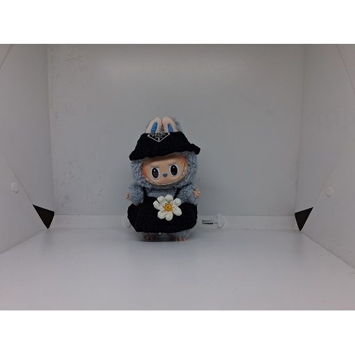 Includes hat and overalls for your favorite Labubu. Customize and accessorize yours today! Labubu not included.