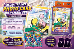 Capture a memorable moment with your favorite Paldea Trainers and Pokémon with the Pokémon TCG Chinese Paldea Trainer Photo Card Keychain Set! Each sealed set includes one randomly selected acrylic photo-style keychain featuring a Trainer alongside their Pokémon, plus a matching Trainer holo card and two 5-card Sparkling Fantasy booster packs.

There are 10 possible keychain and card combinations to collect, including 8 regular designs featuring popular Paldea Trainers such as Arven, Nemona, Penny, Iono, Gr
