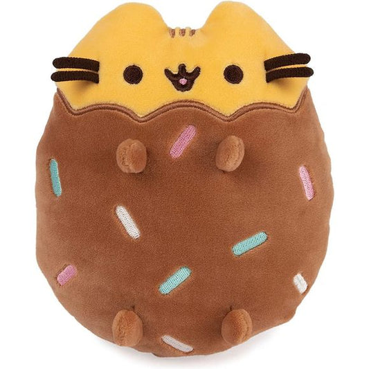 Pusheen is cute enough to eat! The latest Pusheen plush collection by GUND transforms the internet’s favorite lazy tabby cat into even more delicious treats, ranging from iconic beverages to chocolate-dipped cookies and mystery ice cream surprise plush! This adorable Squisheen features Pusheen as a 6” tall yellow and brown chocolate-dipped cookie, with colorful pastel sprinkles and Pusheen’s brown embroidered signature smile and whiskers. This Pusheen plush is made from a super-soft elastic material that ma